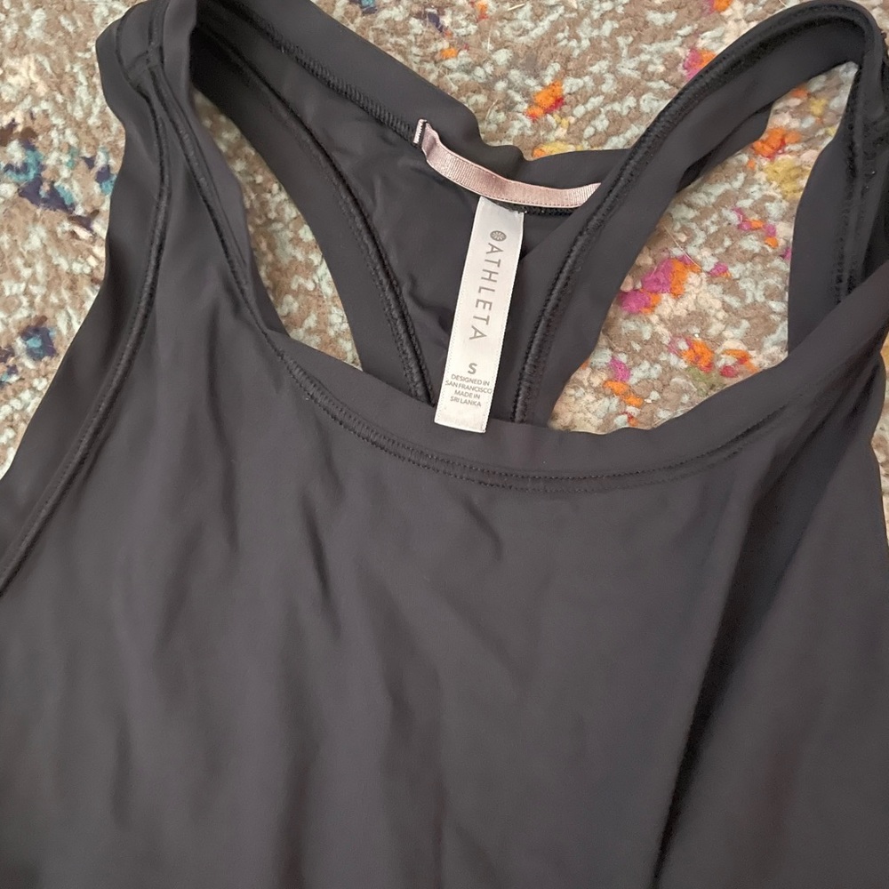 ATHLETA tank- black
